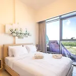 Luxury 1-Bedroom Hideaway In Meydan